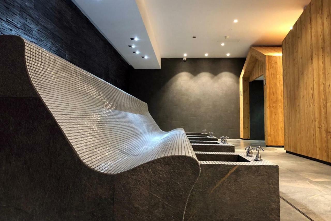 Hotel Les Bains D'Ovronnaz Ngoại thất bức ảnh