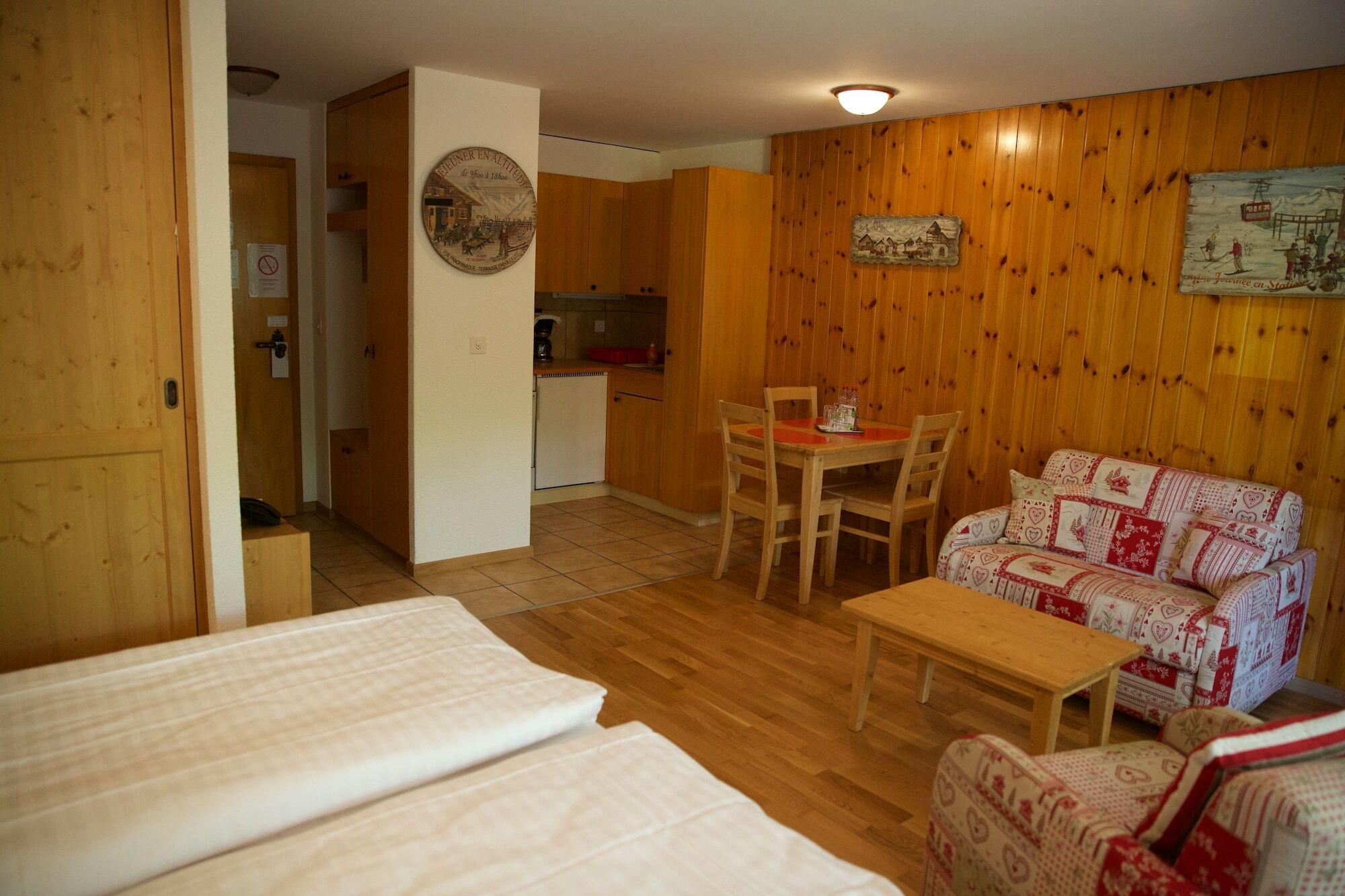 Hotel Les Bains D'Ovronnaz Ngoại thất bức ảnh